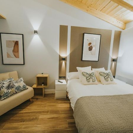 Apartamentos MK77 León - Palomera Buitenkant foto
