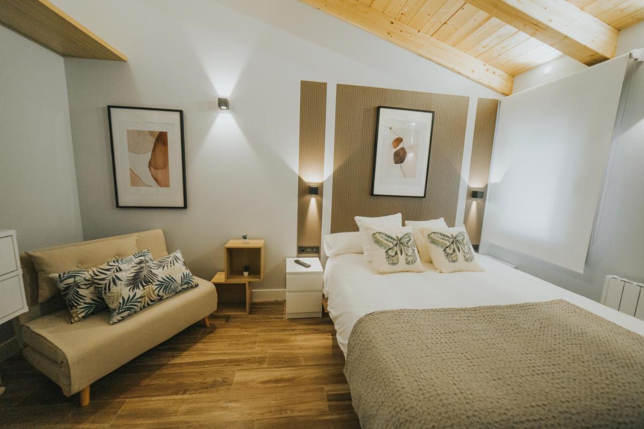 Apartamentos MK77 León - Palomera Buitenkant foto