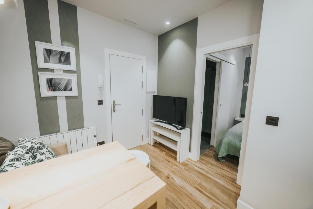 Apartamentos MK77 León - Palomera Buitenkant foto